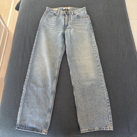 Levi’s Dad Jeans - Picture 2 of 5